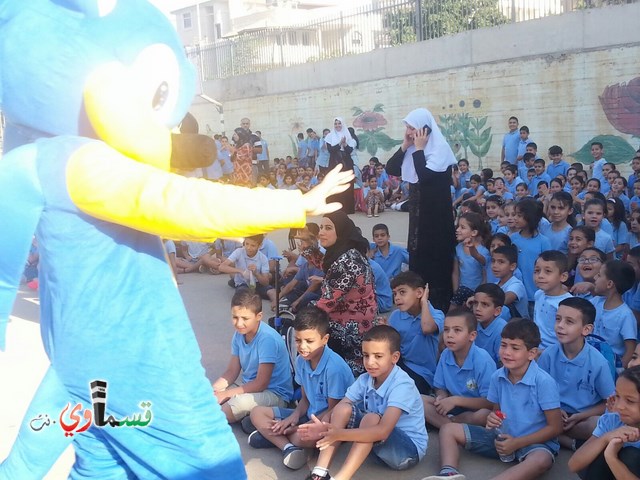   كفرقاسم - فيديو : طلاب جنة ابن رشد يحتفلون بعيد الاضحى بمهرجان استعراضي وتكبيرات العيد تصدح  